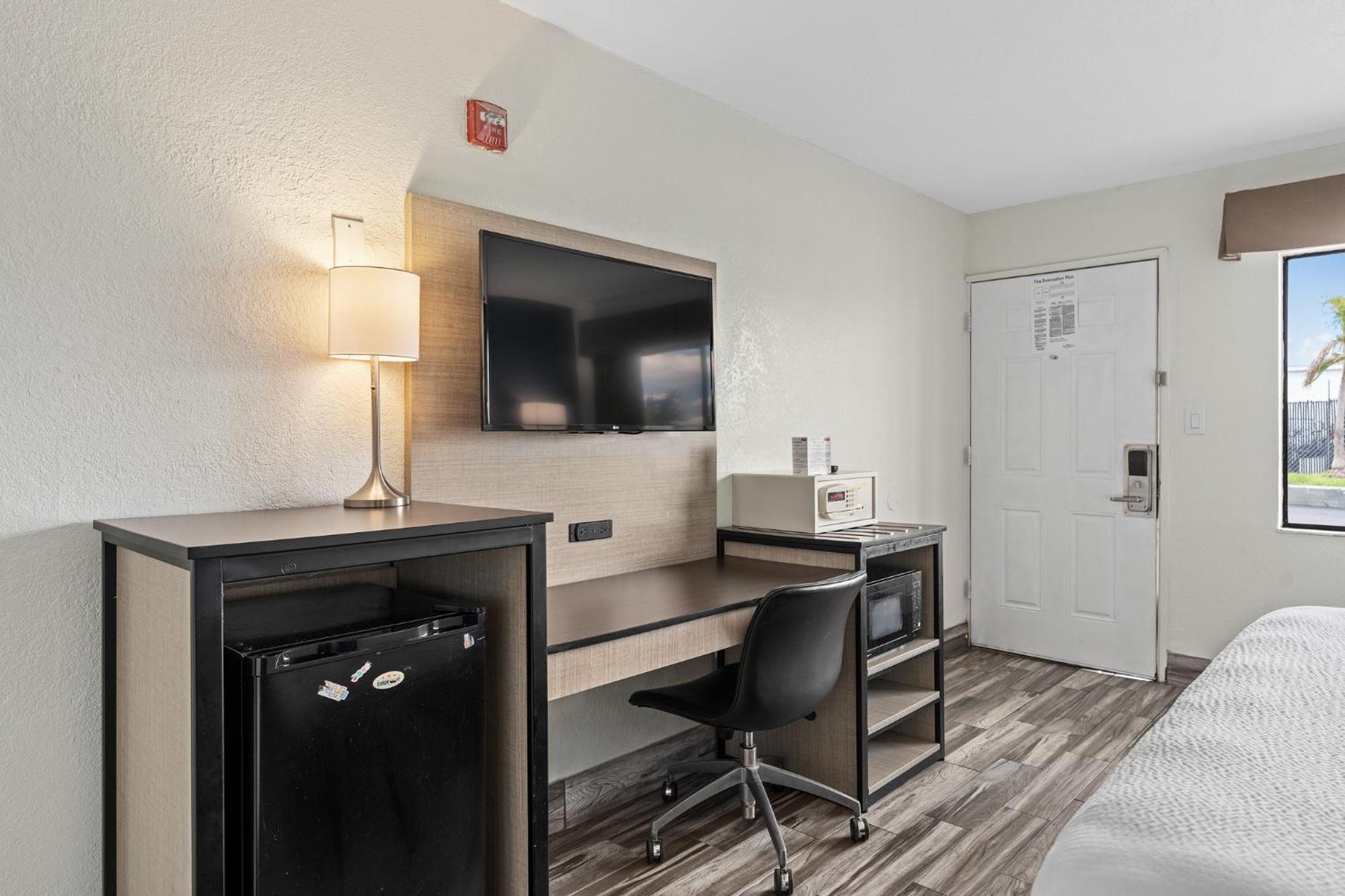 Baymont By Wyndham Orlando Downtown Hotell Exteriör bild