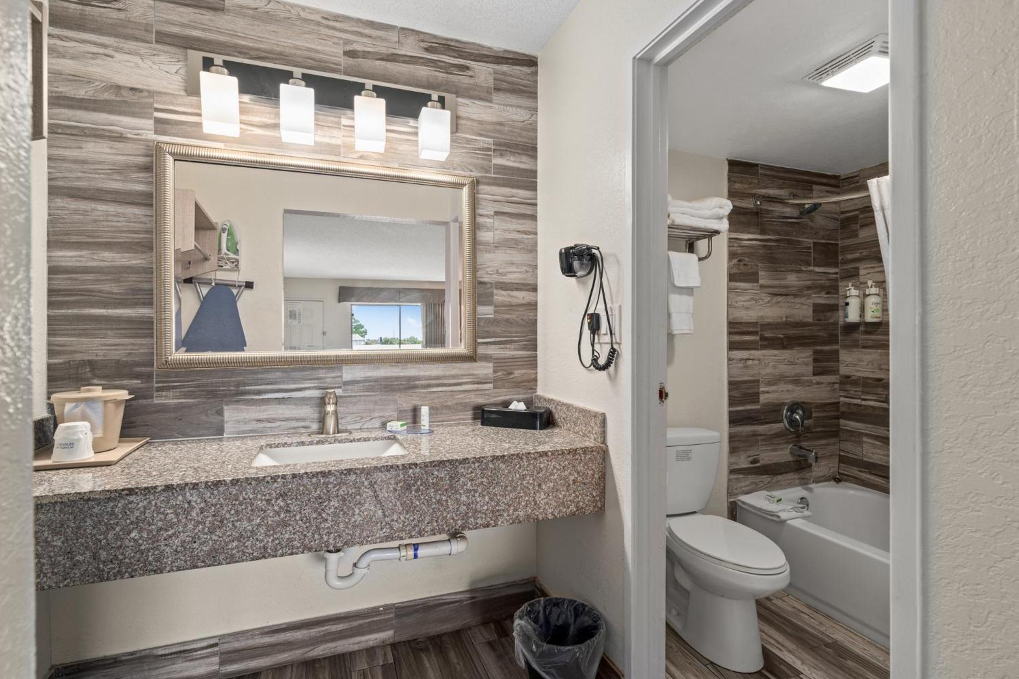 Baymont By Wyndham Orlando Downtown Hotell Exteriör bild